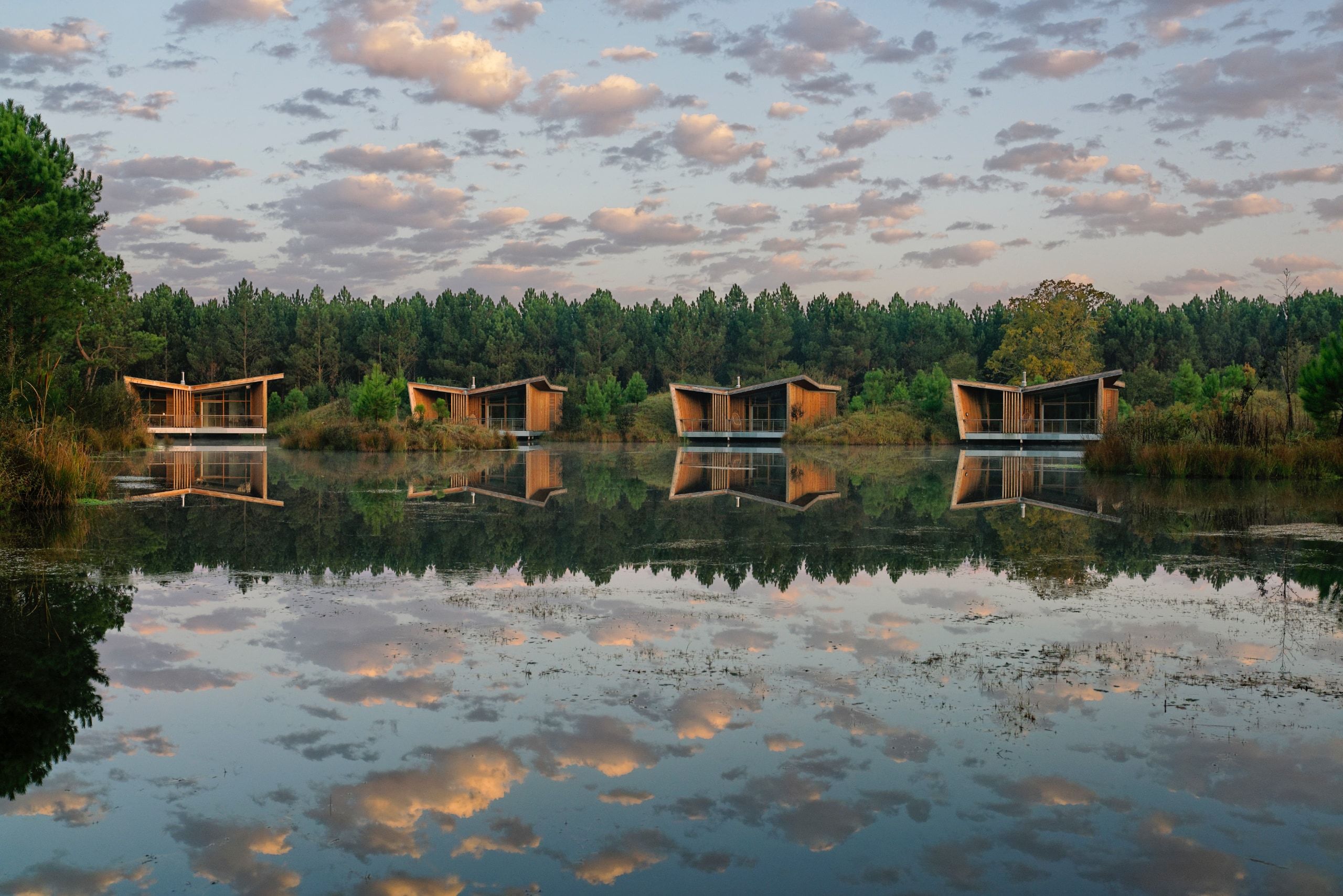 Les Echasses - vue lac avec Modges 2