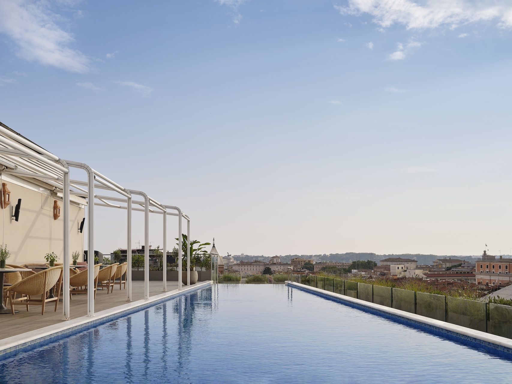 Anantara Palazzo Naiadi Rome Hotel rooftop pool @DR