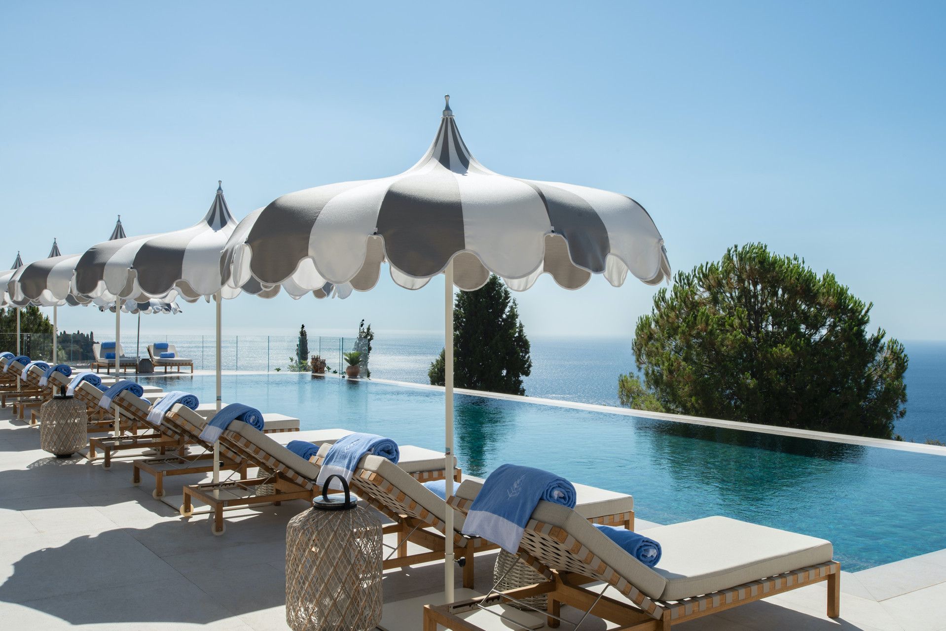 Piscine hôtel four season, Sicile @DR