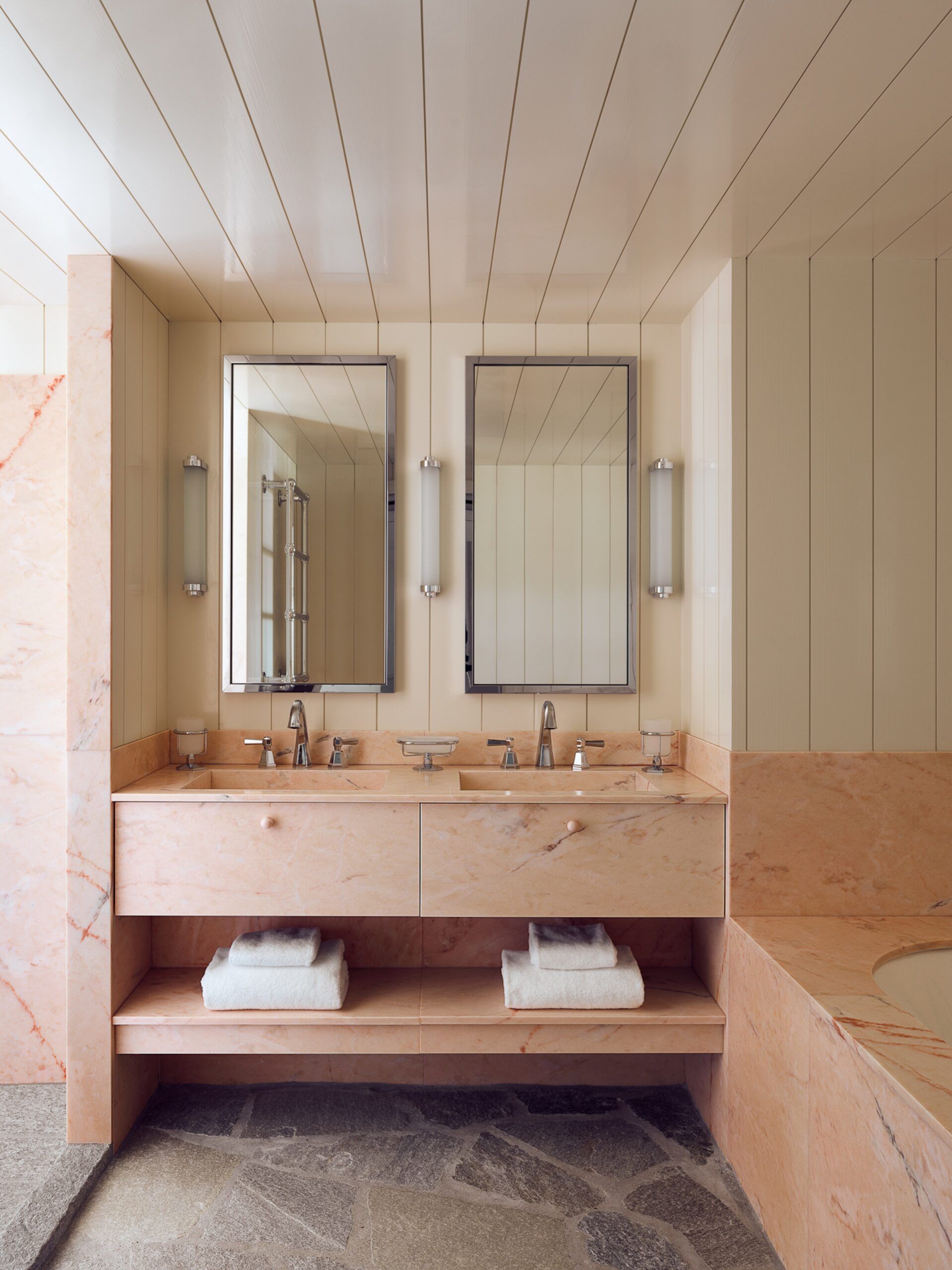 Chambre,  Le Cap d'Antibes Beach Hotel@Stephan Julliard