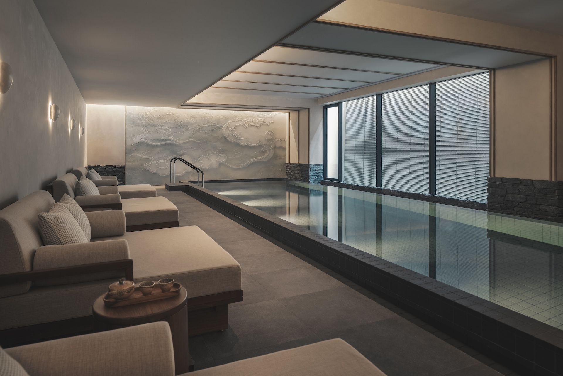 Six Senses, piscine interieur @DR