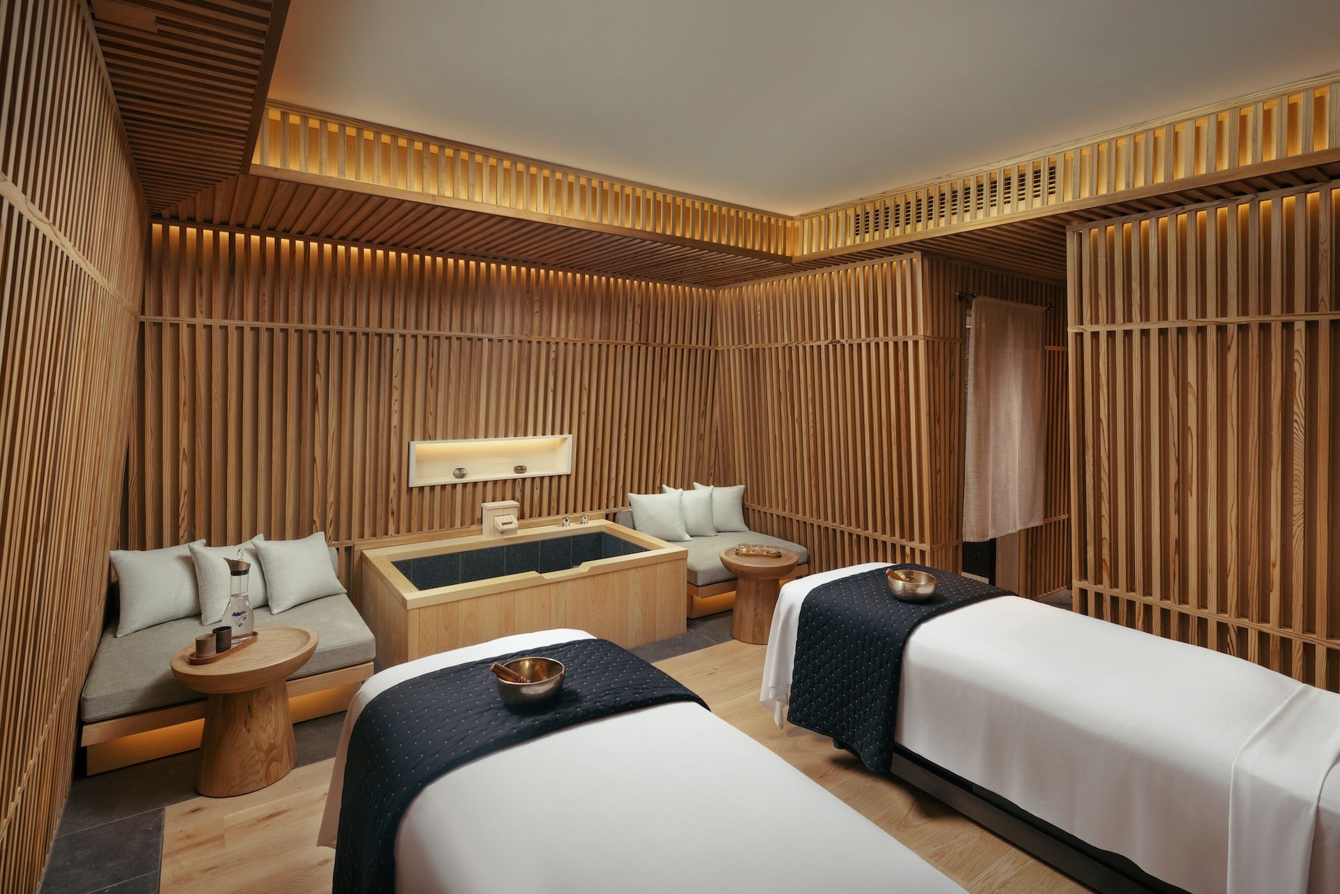 Six Senses, Treatment room smell @DR