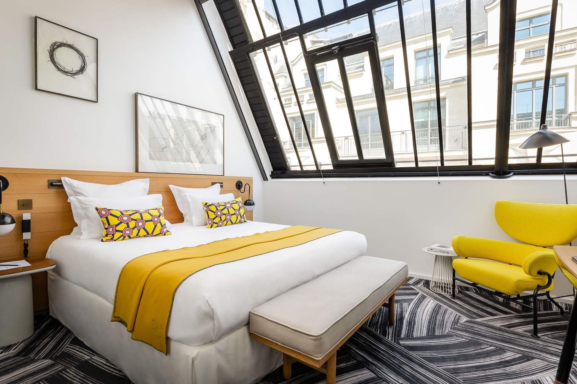 Détail de la décoration graphique de l'Hôtel du Ministère dans la chambre