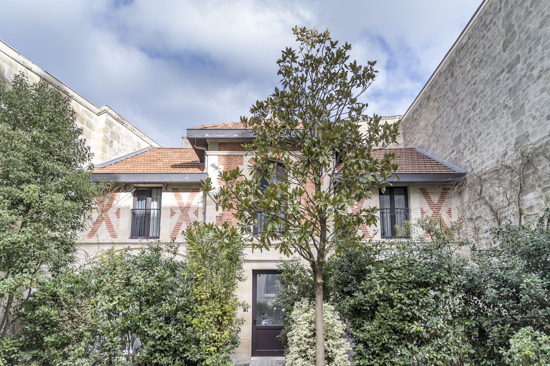 Vielles pierres et design à l'hôtel YNDŌ