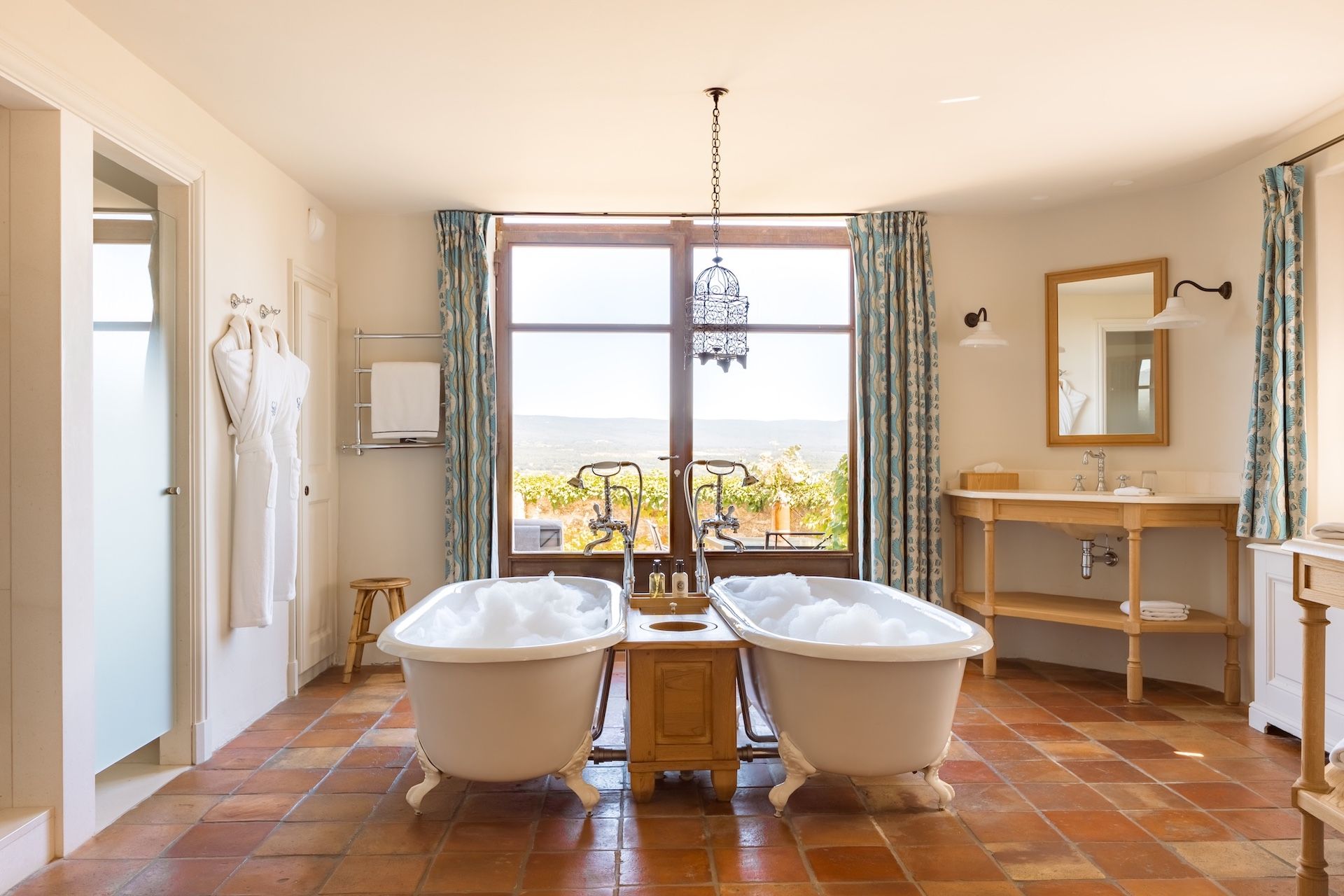 Crillon le Brave -Auriane