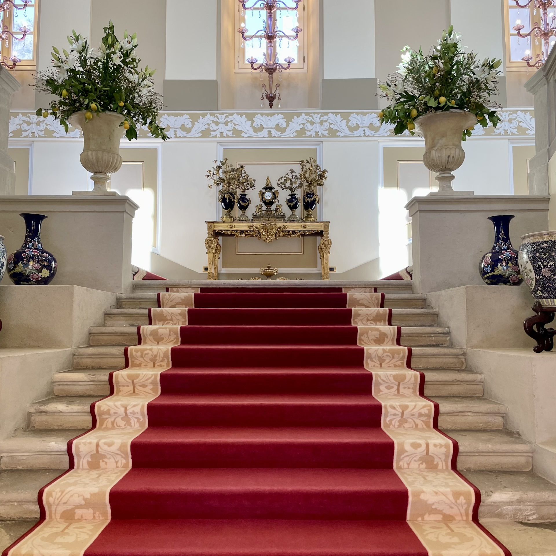 Passalacqua Lake Como l'escalier central © Capucine Plume