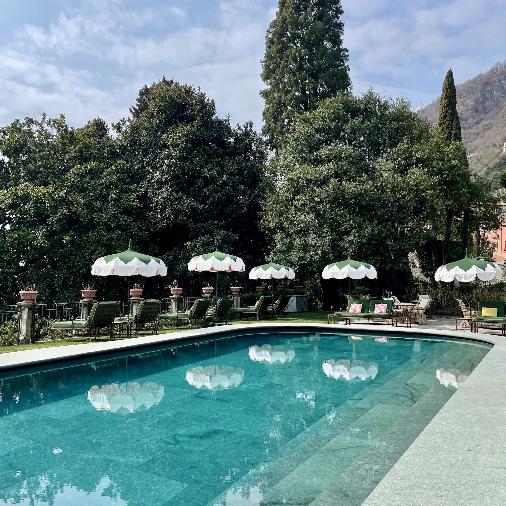 Passalacqua Lake Como La piscine © Capucine Plume