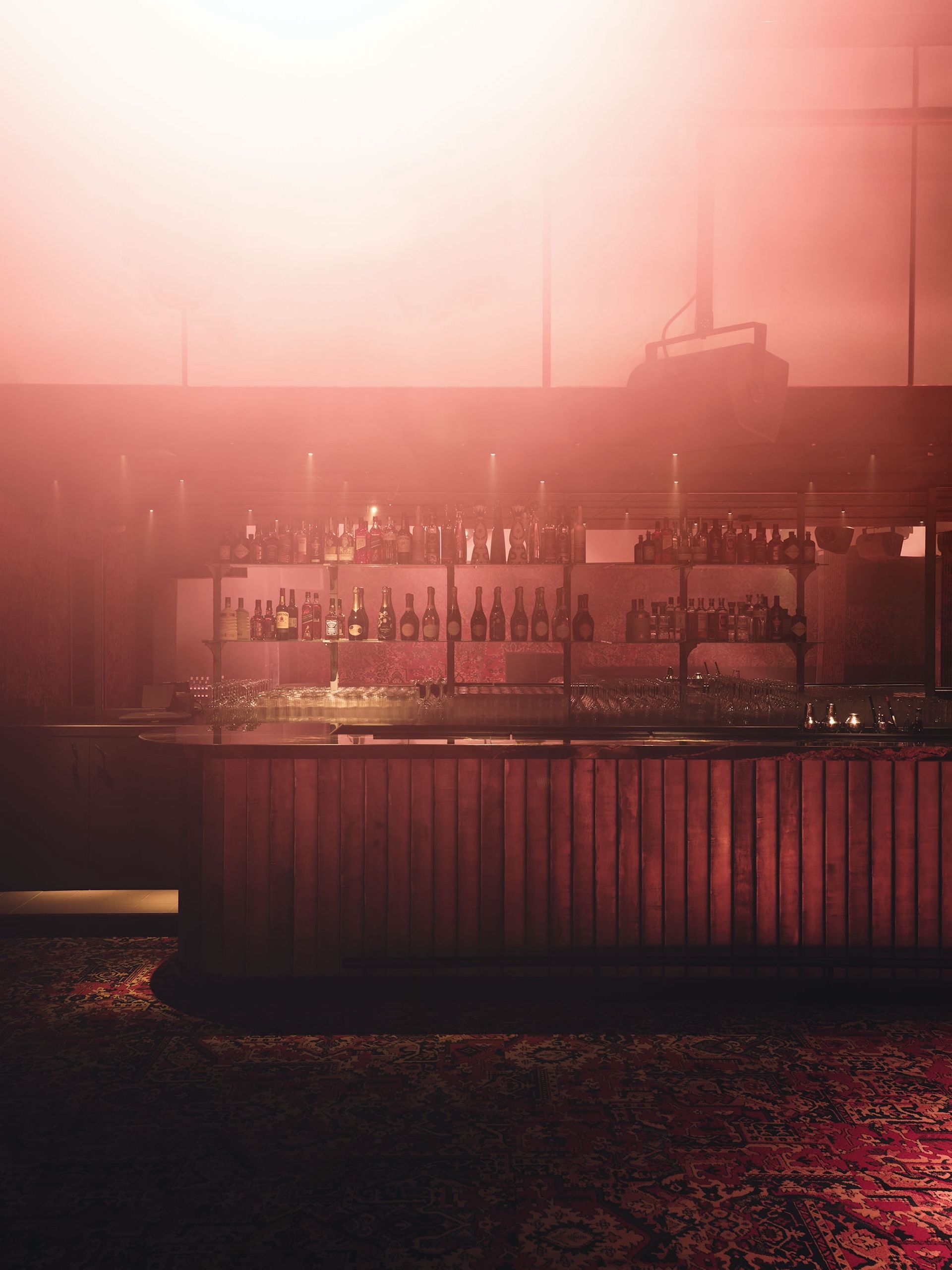 Le club- Bus Palladium © Matthieu Salvaing