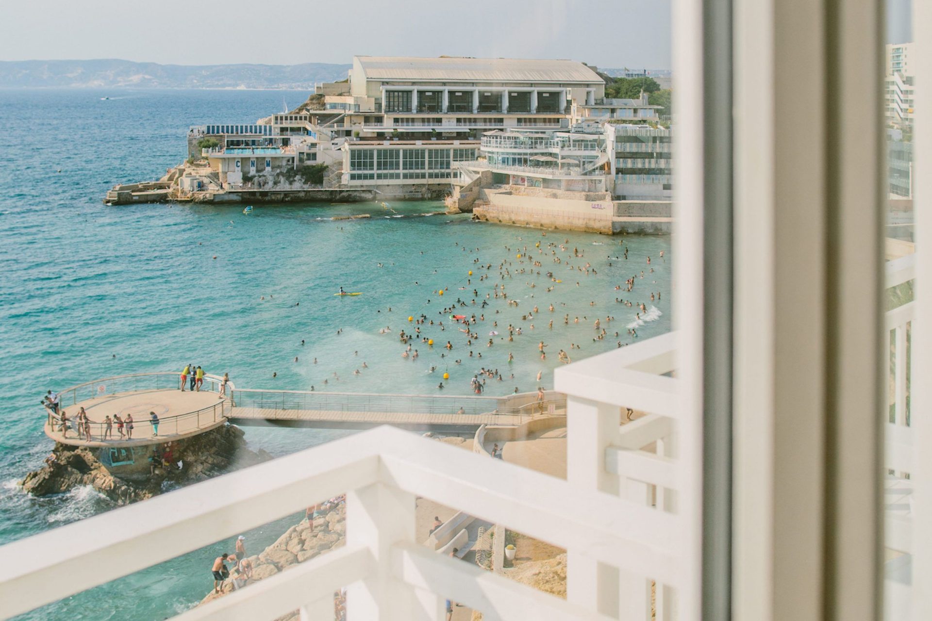 Chambre de l'hôtel Les bords de mer @celinehamelin