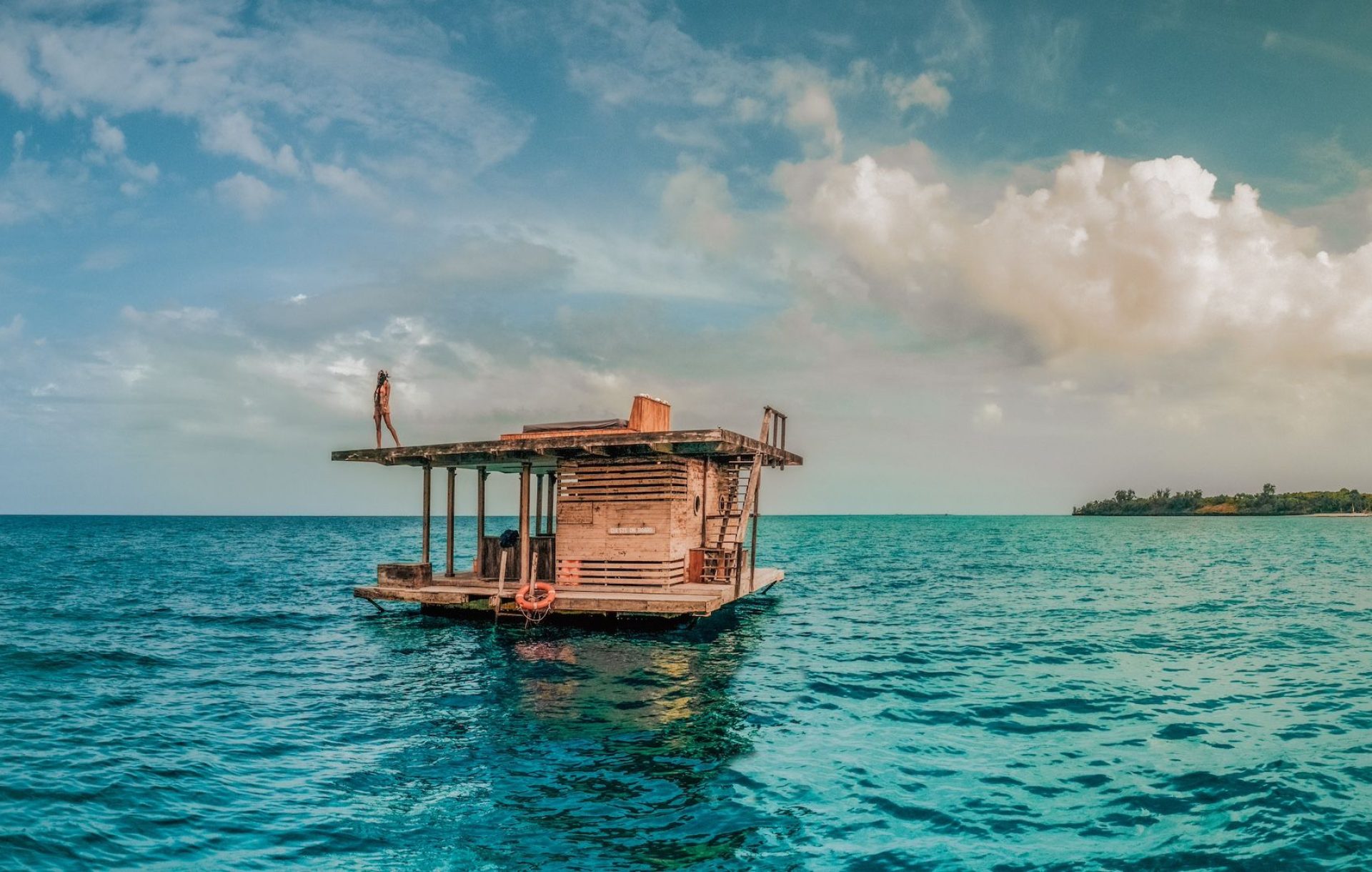 Chambre vue de l'exterieur Manta Resort - Sharon SUnrise UnderwaterRoom - DR
