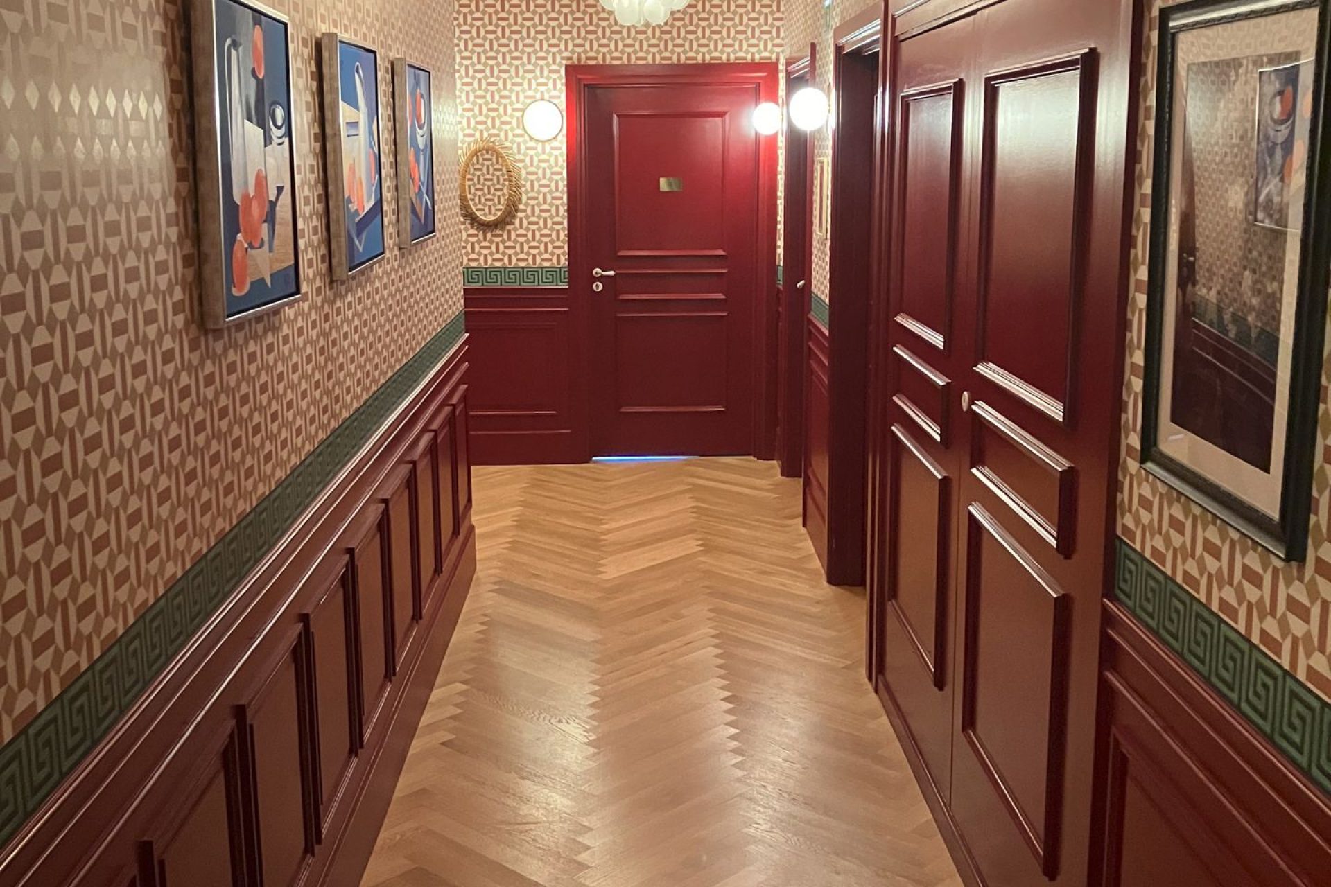 corridor ©Gentlemen Travellers